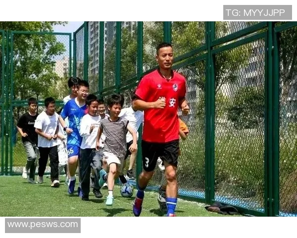 江苏足球队历史十大球星盘点及其传奇表现解析 江苏足球队历史十大球星盘点及其传奇表现解析